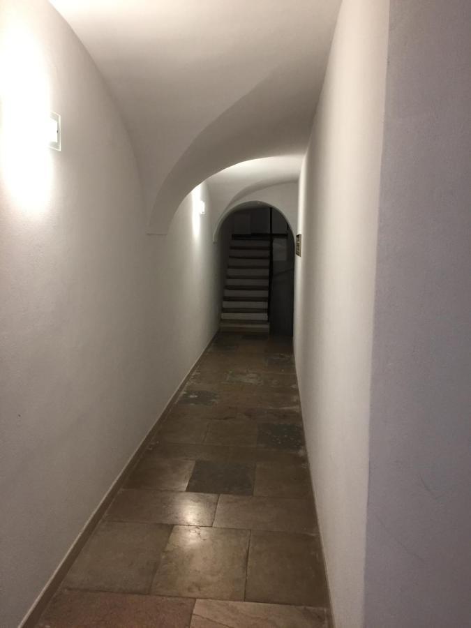 Central Suite Apartment باري المظهر الخارجي الصورة